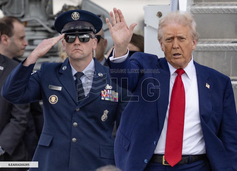 President Trump Upon Arrival On Air Force One - Miami