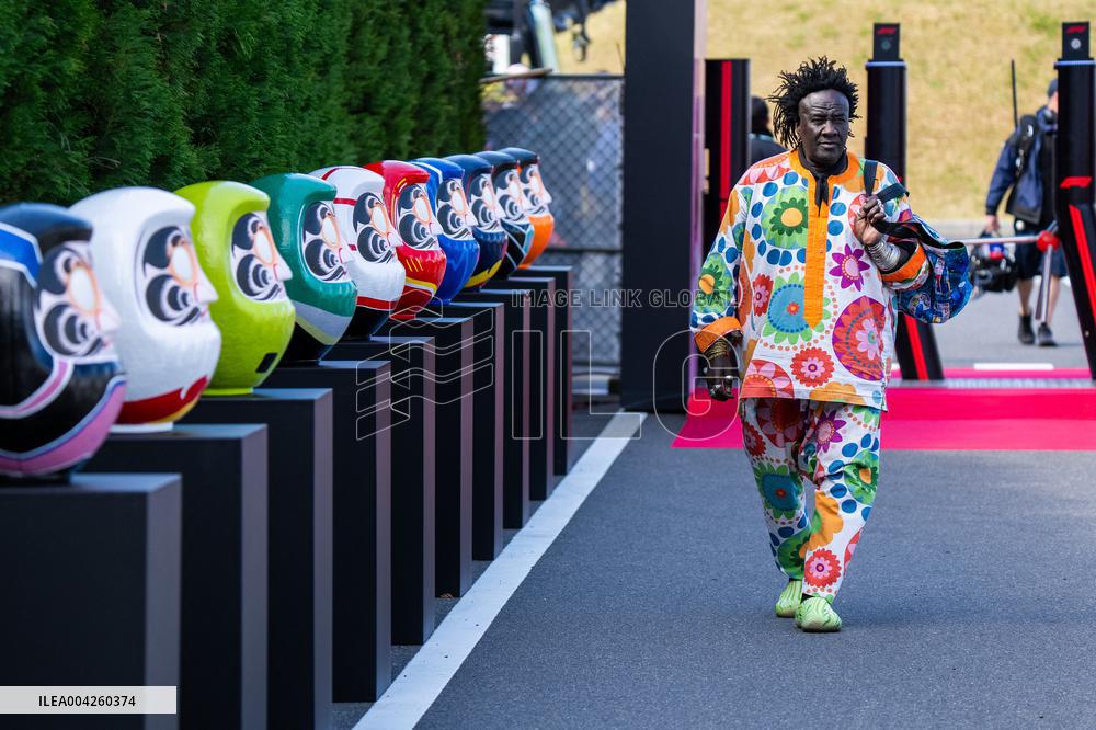 Formula 1 Japanese Grand Prix - GP Free Practice 1 and 2 Arrivals - Suzuka