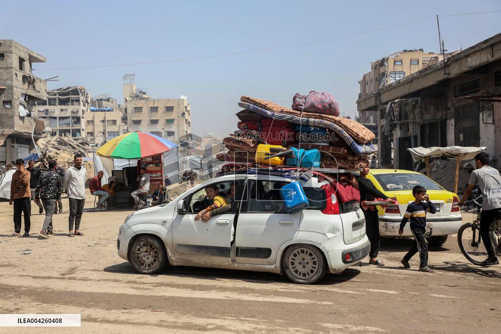 Israel Urges Evacuation of Gaza Neighborhoods Amid Military Operations