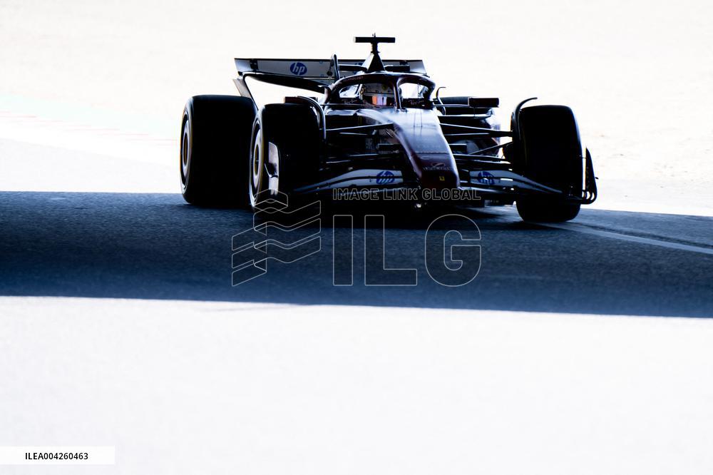 Formula 1 Japanese Grand Prix - GP Free Practice 1 and 2 - Suzuka