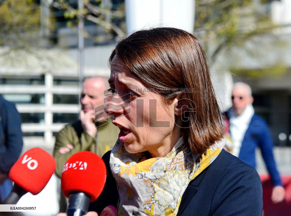Civil Service Unions Rally in Front of Finance Ministry - Paris