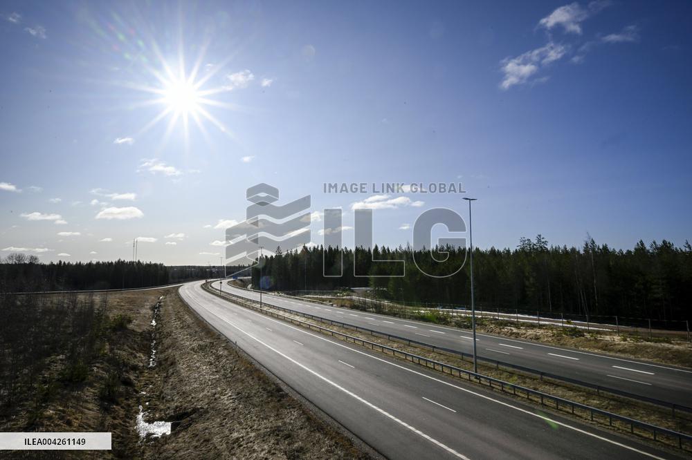 Suljettu Vaalimaan raja-asema