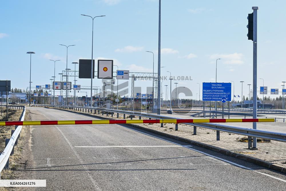 Suljettu Vaalimaan raja-asema