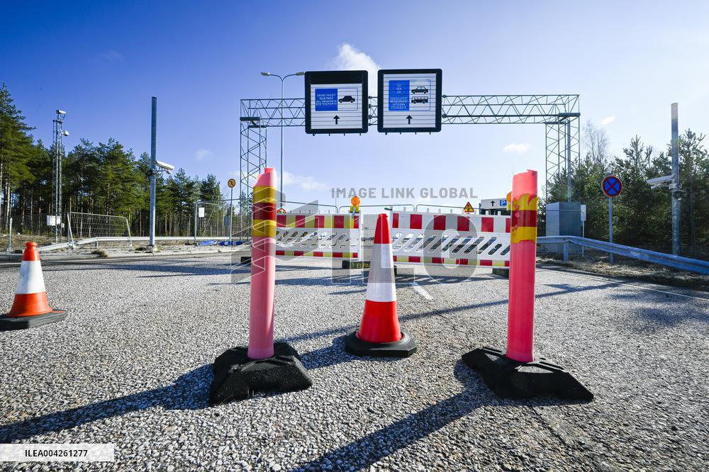 Suljettu Vaalimaan raja-asema