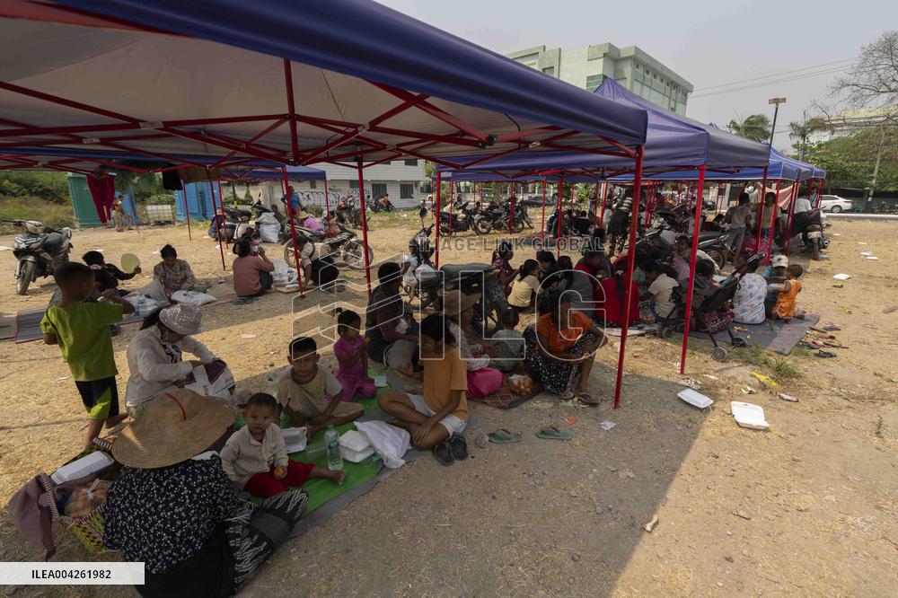 Earthquake Victims Receive Food And Shelter - Myanmar