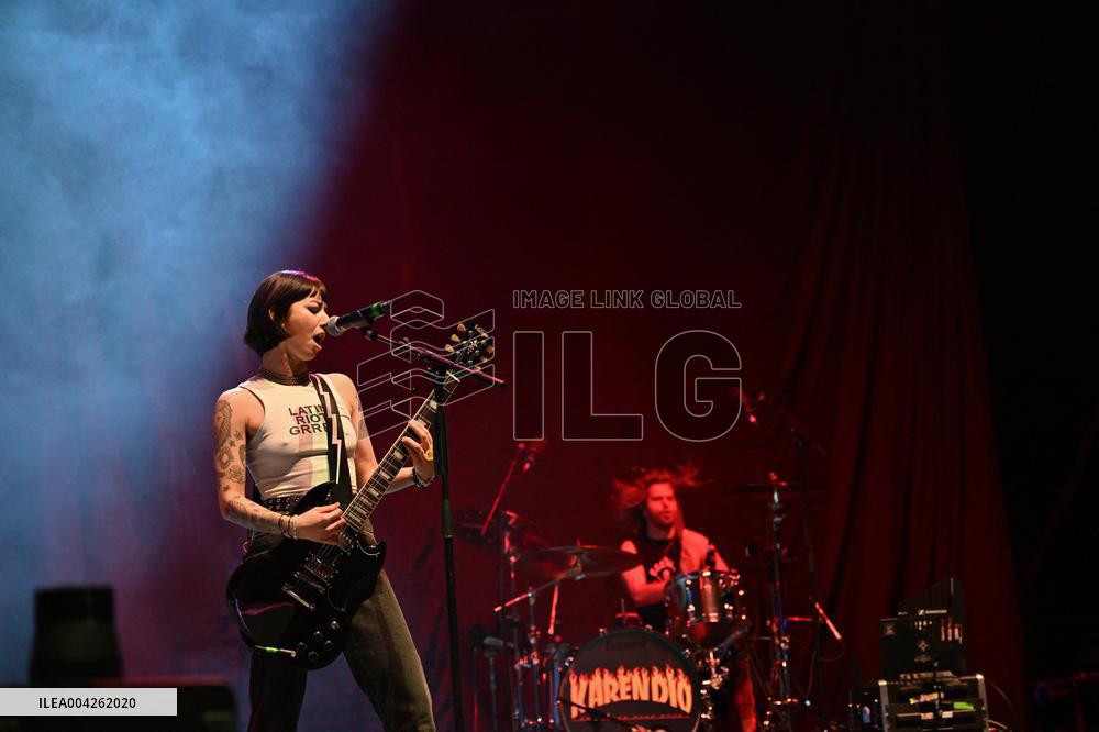 Ecca Vandal, Loserville 2025 Performs At The Accor Arena - Paris