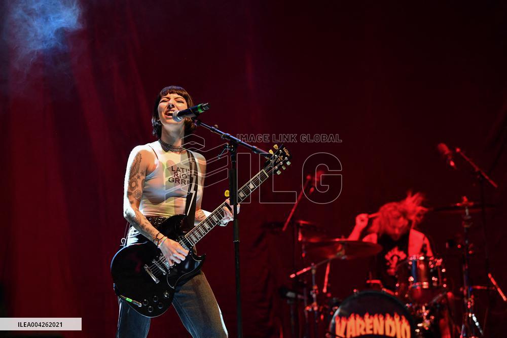 Ecca Vandal, Loserville 2025 Performs At The Accor Arena - Paris