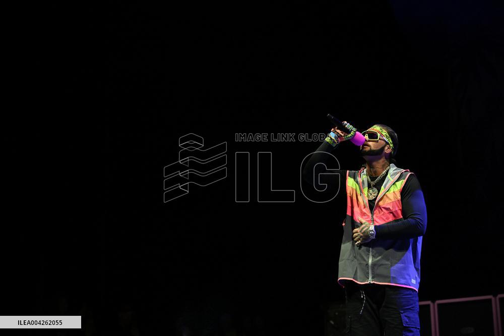 Ecca Vandal, Loserville 2025 Performs At The Accor Arena - Paris