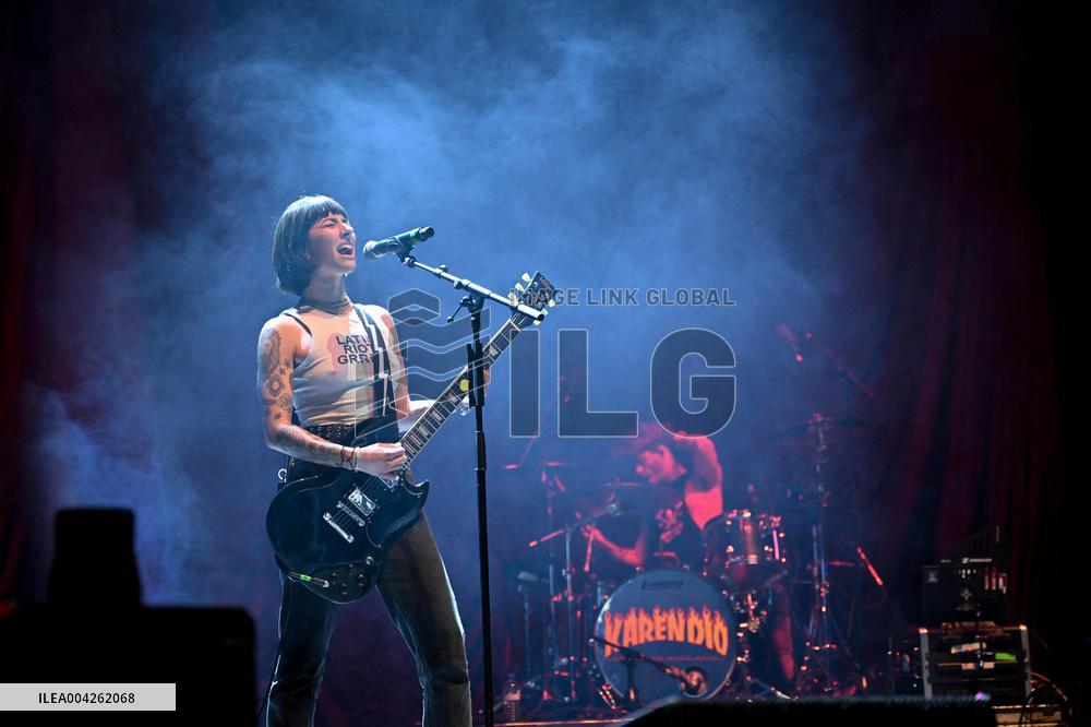 Ecca Vandal, Loserville 2025 Performs At The Accor Arena - Paris