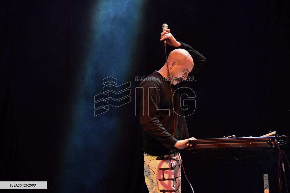 Ecca Vandal, Loserville 2025 Performs At The Accor Arena - Paris