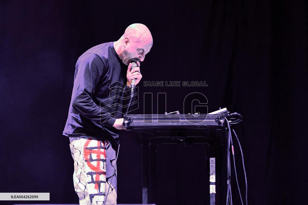 Ecca Vandal, Loserville 2025 Performs At The Accor Arena - Paris