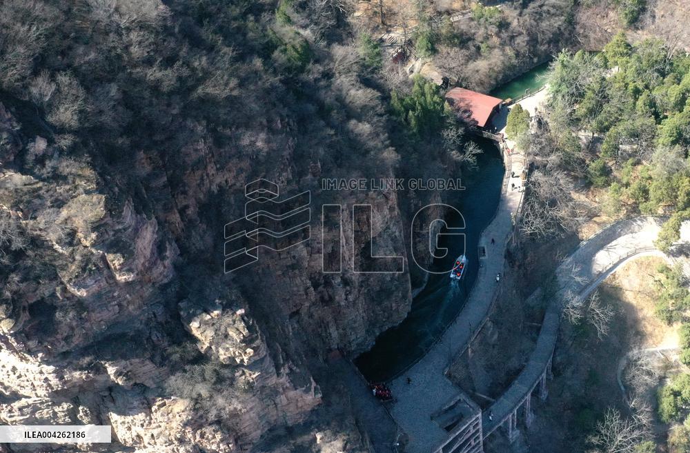 60 Years of Hongqi Canal - Tourists Flock to China Sky River - China