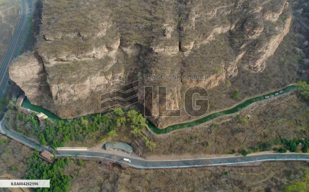60 Years of Hongqi Canal - Tourists Flock to China Sky River - China