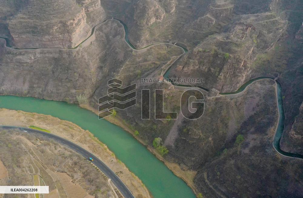 60 Years of Hongqi Canal - Tourists Flock to China Sky River - China