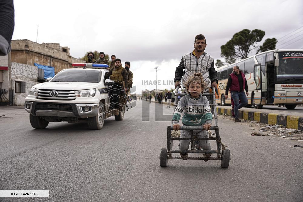 Syrian Government Forces Freed from SDF Prisons Welcomed - Aleppo