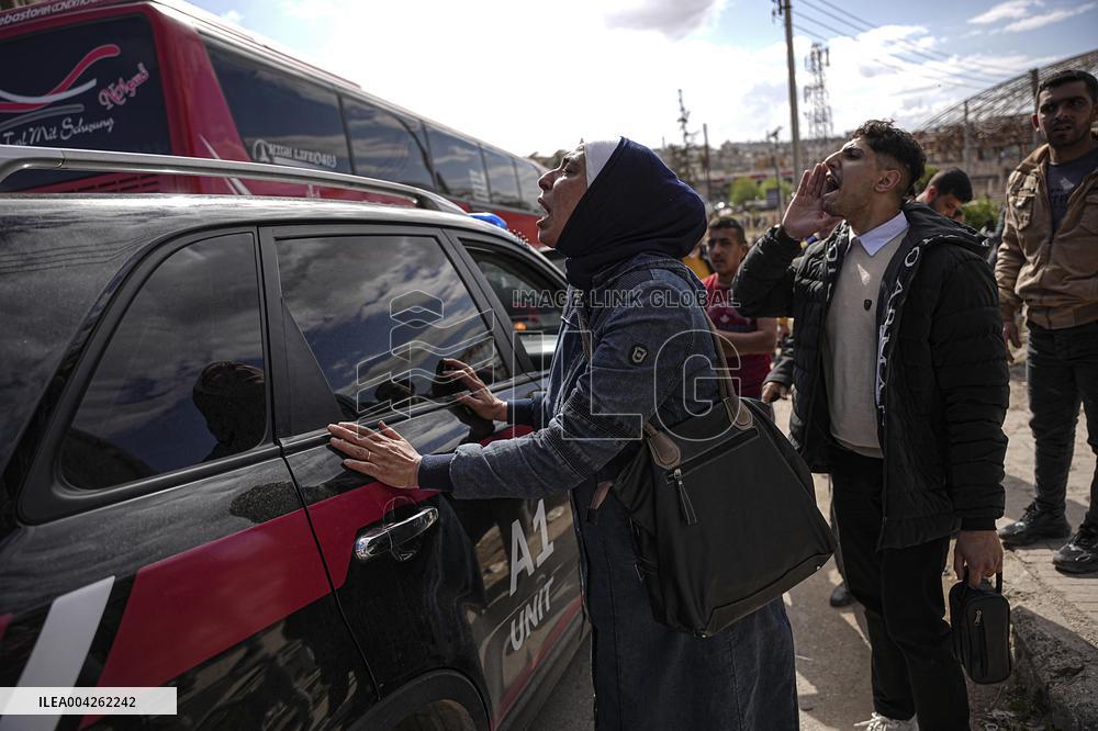 Syrian Government Forces Freed from SDF Prisons Welcomed - Aleppo