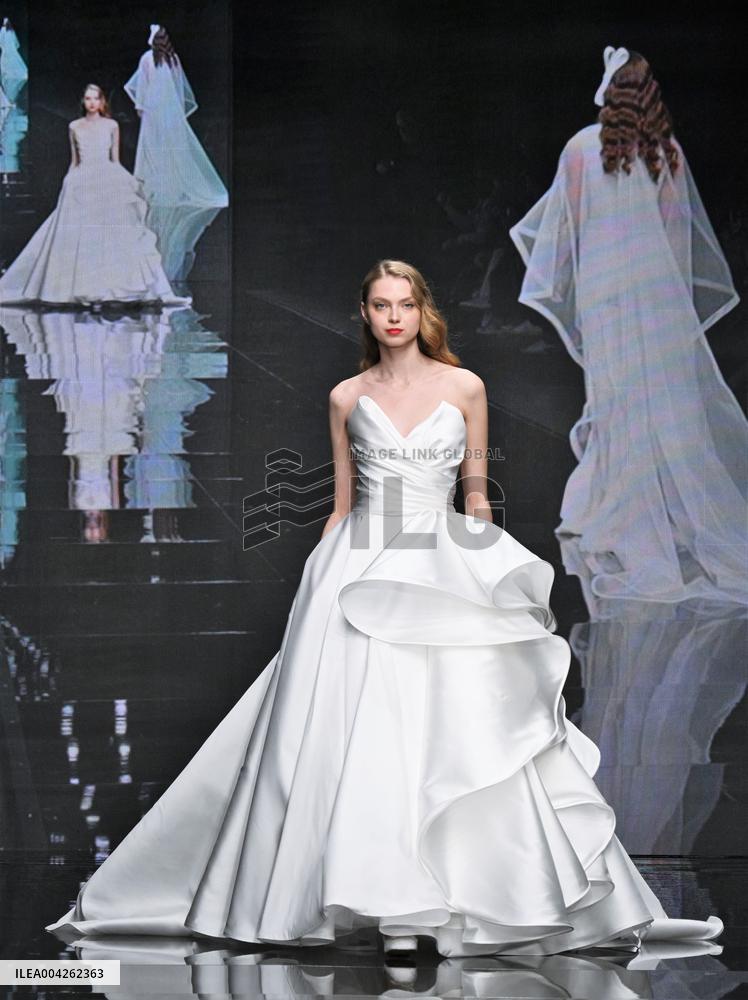 Si Sposaitalia Collections 2025 - Milan