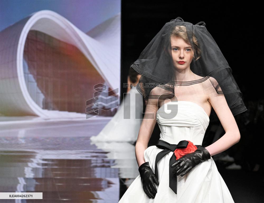 Si Sposaitalia Collections 2025 - Milan