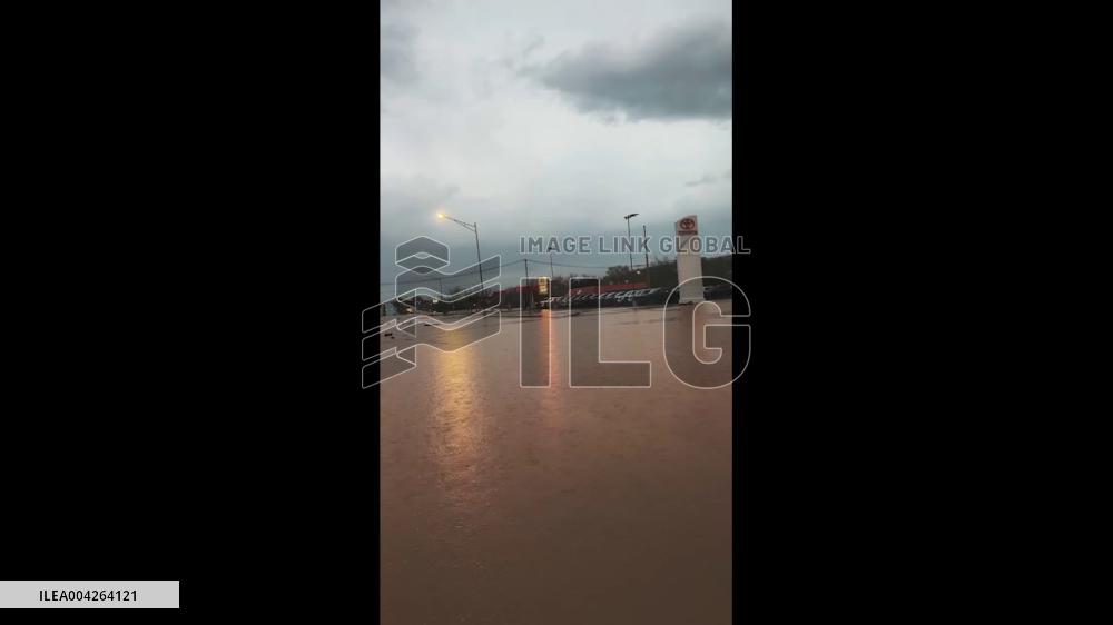 US: Heavy Rain Triggers Flash Flood Warnings in Missouri 4