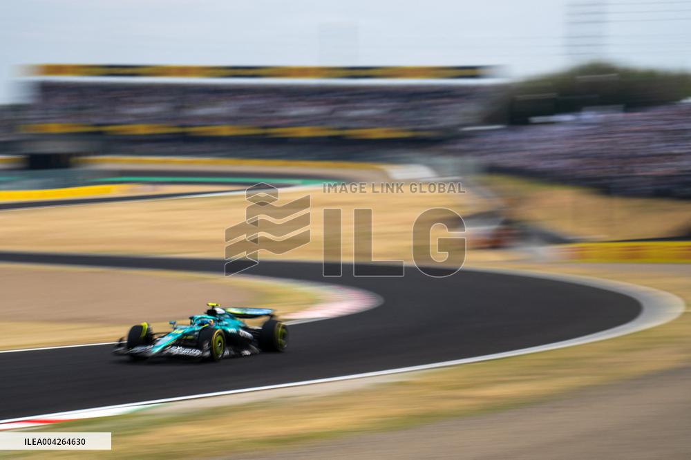Formula 1 Japanese Grand Prix - GP Free Practice 1 and 2 - Suzuka