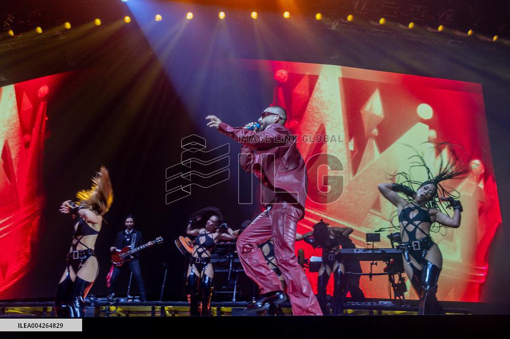 Maluma performs at Movistar Arena