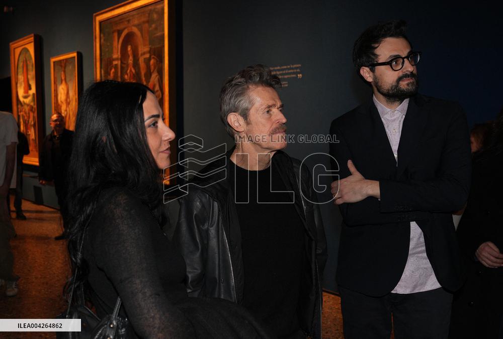 Willem Dafoe reads Gabriele Tintis Judas at the Brera Art Gallery - Milan
