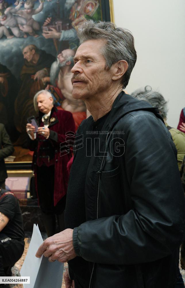 Willem Dafoe reads Gabriele Tintis Judas at the Brera Art Gallery - Milan