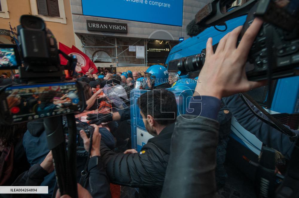 Clashes Erupt in Rome Over Security Legislation - Rome