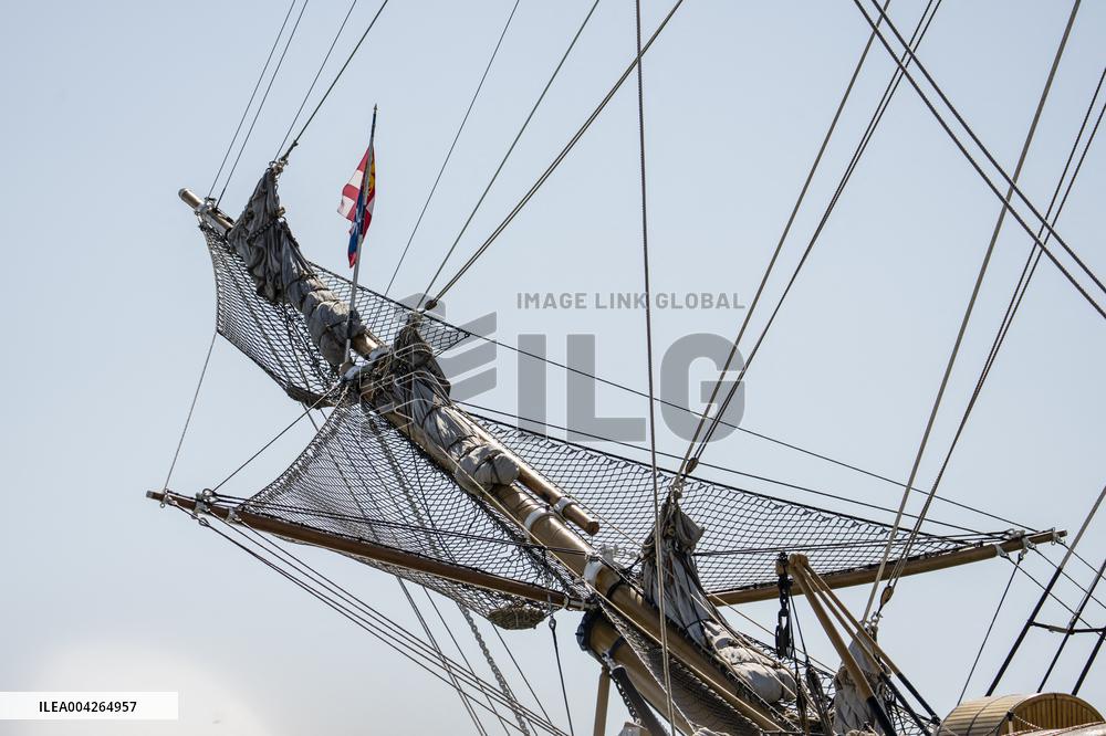 Meloni Welcomes Amerigo Vespucci in Ortona - Italy