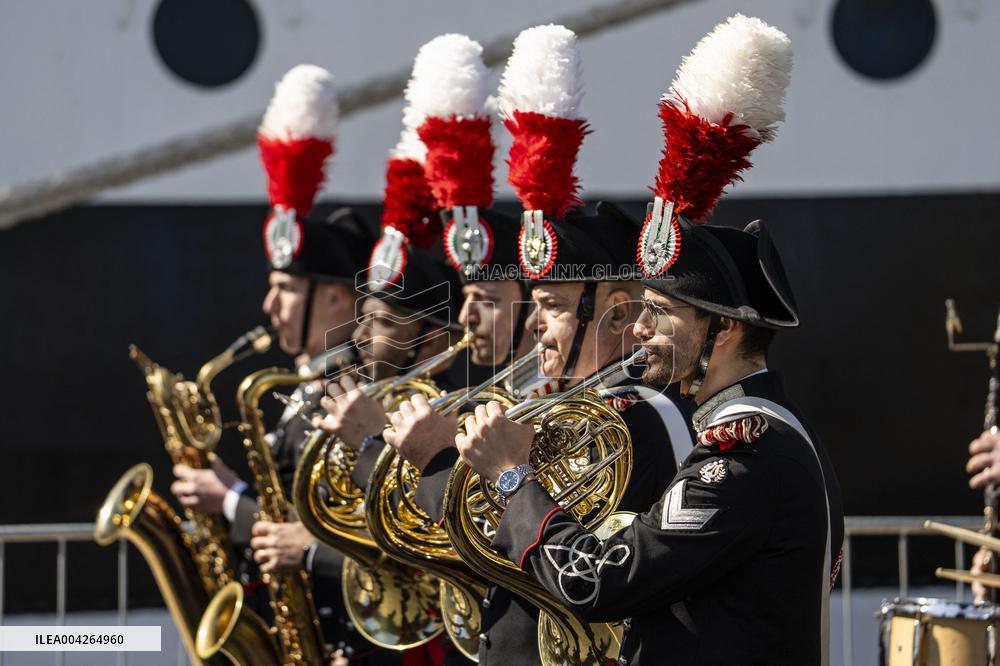 Meloni Welcomes Amerigo Vespucci in Ortona - Italy