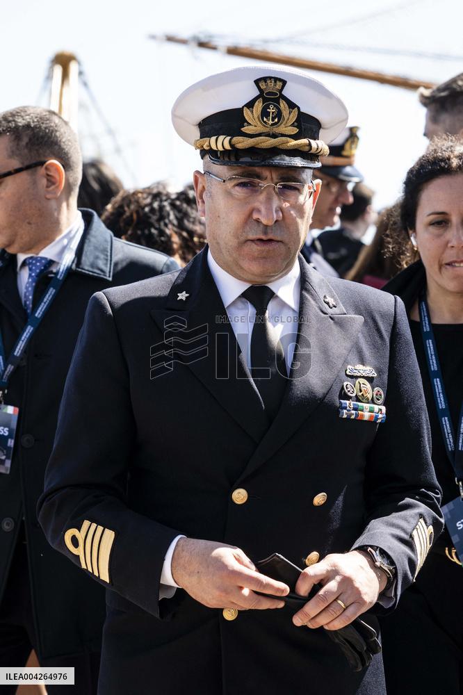 Meloni Welcomes Amerigo Vespucci in Ortona - Italy