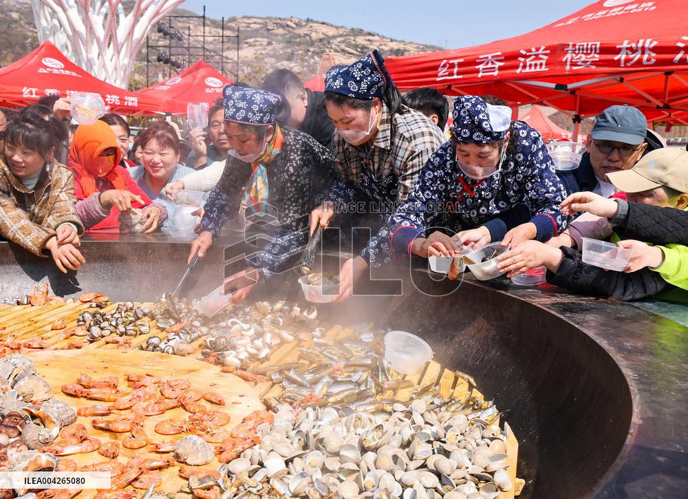 Seafood Carnival in Lianyungang