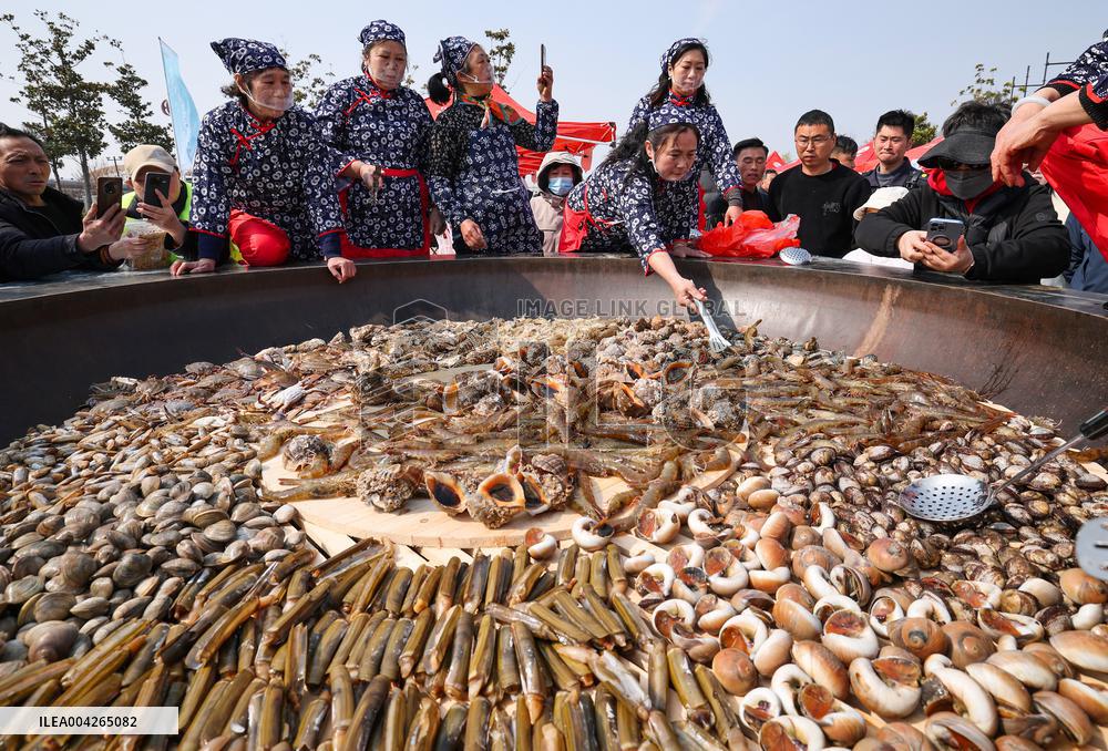 Seafood Carnival in Lianyungang