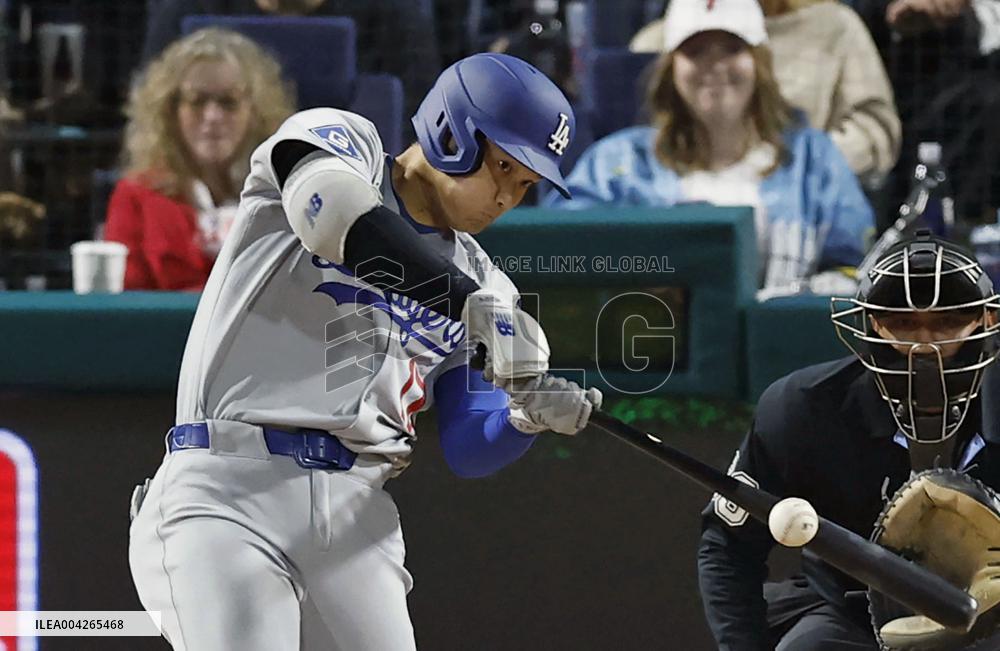 Baseball: Dodgers vs. Phillies