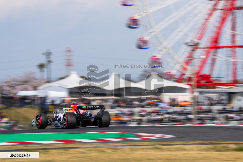 Formula 1 Japanese Grand Prix - GP Qualifications and Free Practice 3 - Suzuka