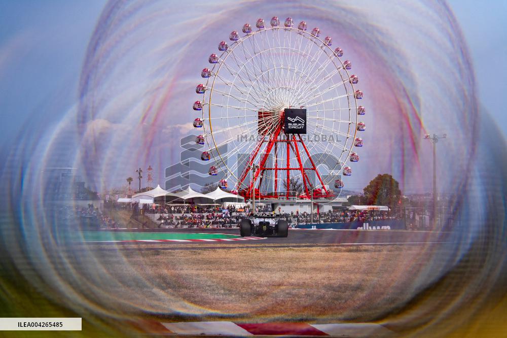 Formula 1 Japanese Grand Prix - GP Qualifications and Free Practice 3 - Suzuka
