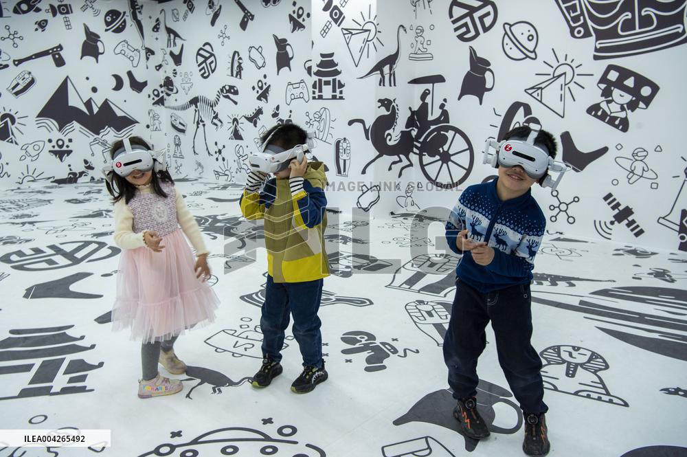 First Large-scale VR Themed Cinema in Hai 'an