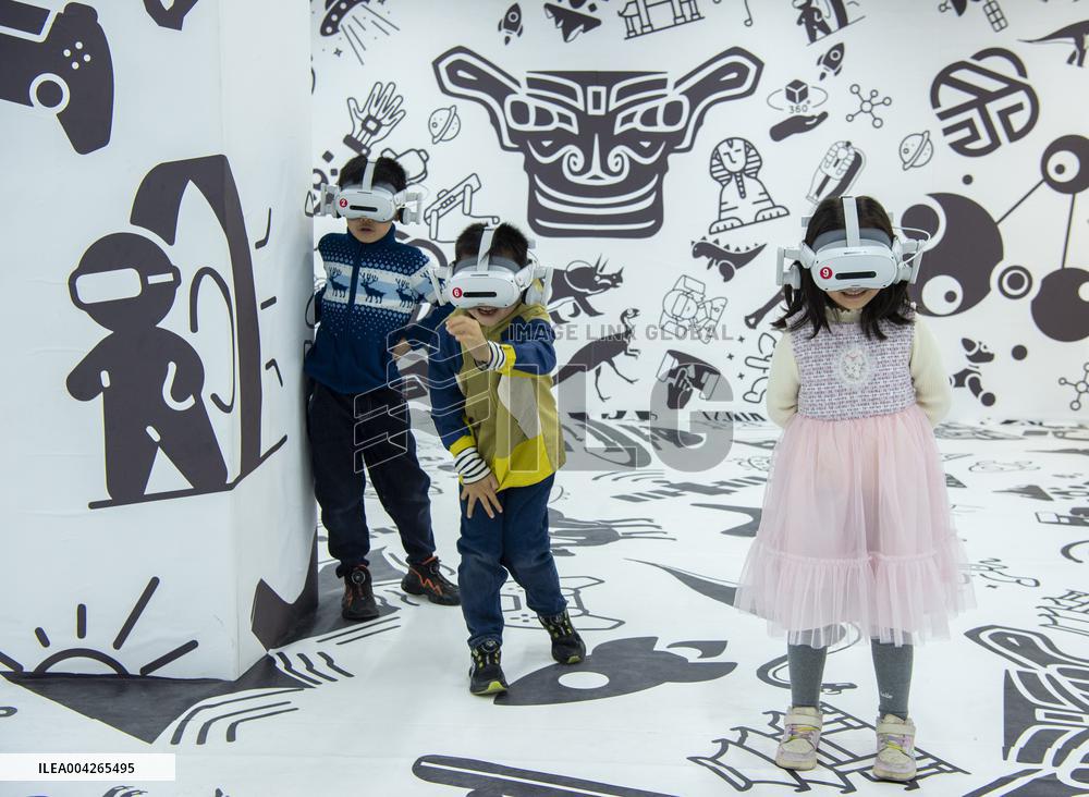 First Large-scale VR Themed Cinema in Hai 'an