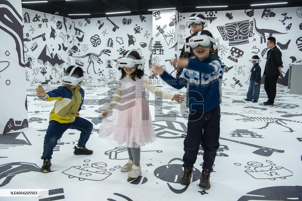 First Large-scale VR Themed Cinema in Hai 'an