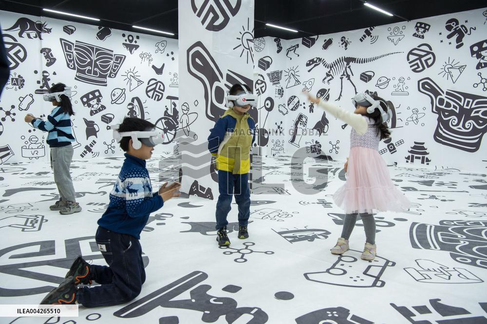 First Large-scale VR Themed Cinema in Hai 'an