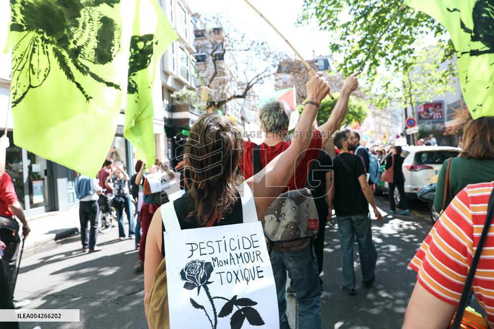 March Against Pesticides - Paris