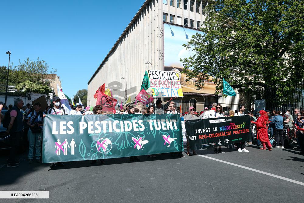 March Against Pesticides - Paris