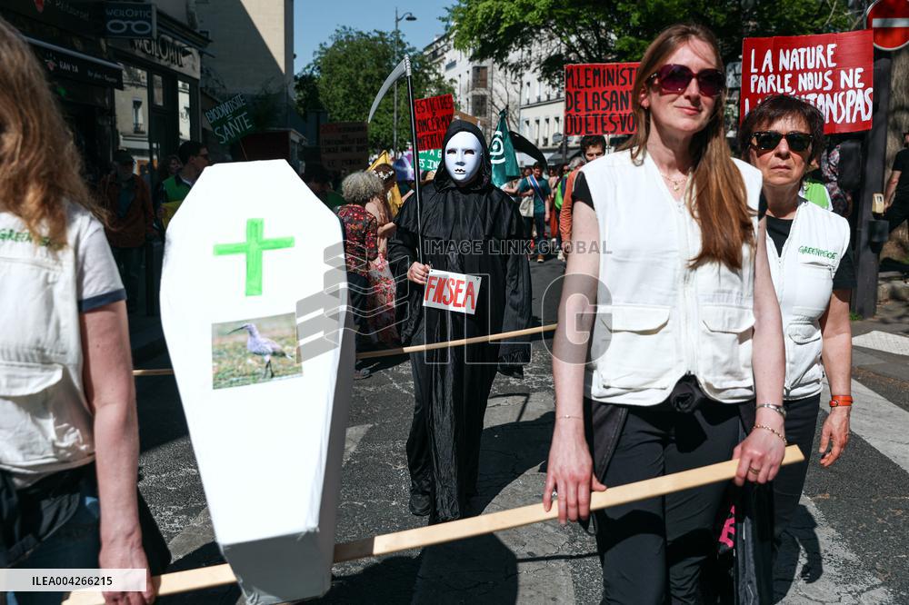 March Against Pesticides - Paris