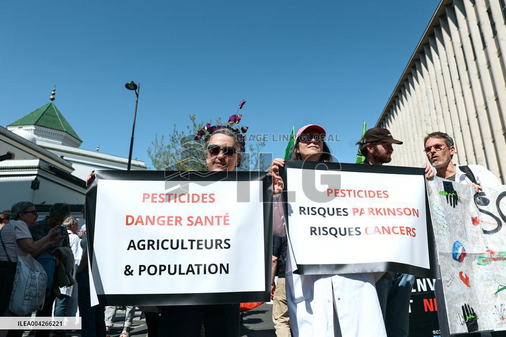 March Against Pesticides - Paris