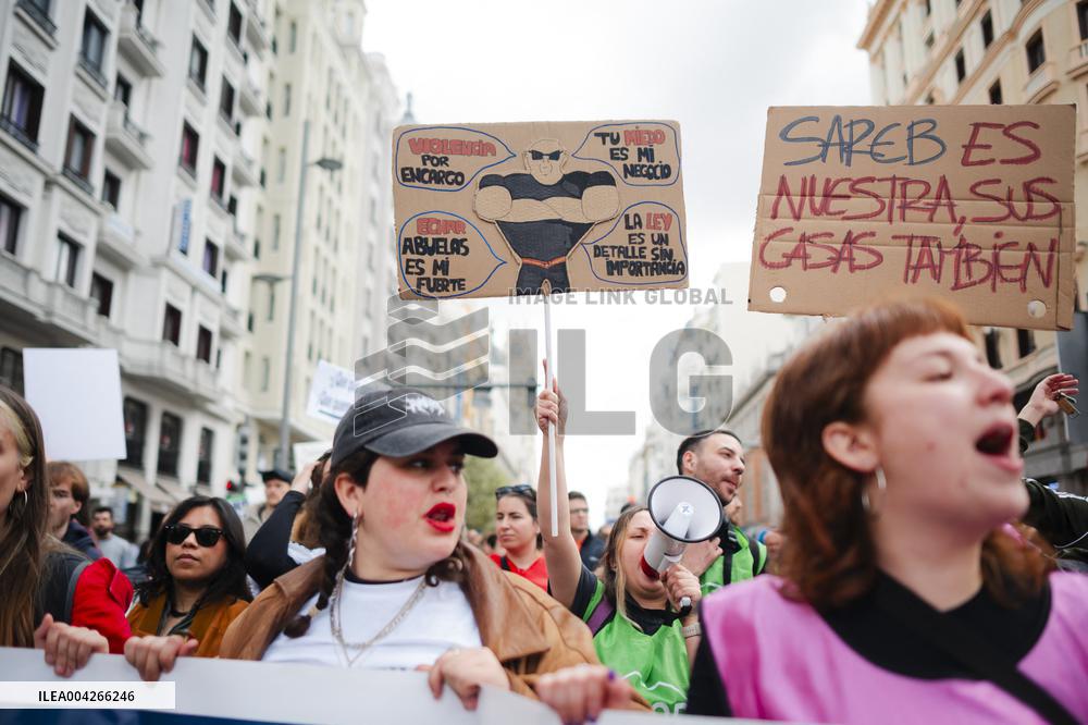 Demonstration For The Right To Decent Housing - Madrid