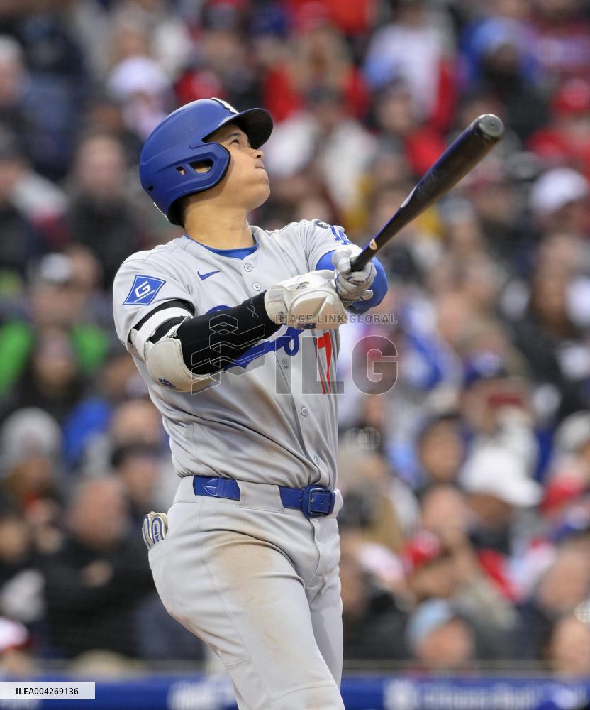 Baseball: Dodgers vs. Phillies