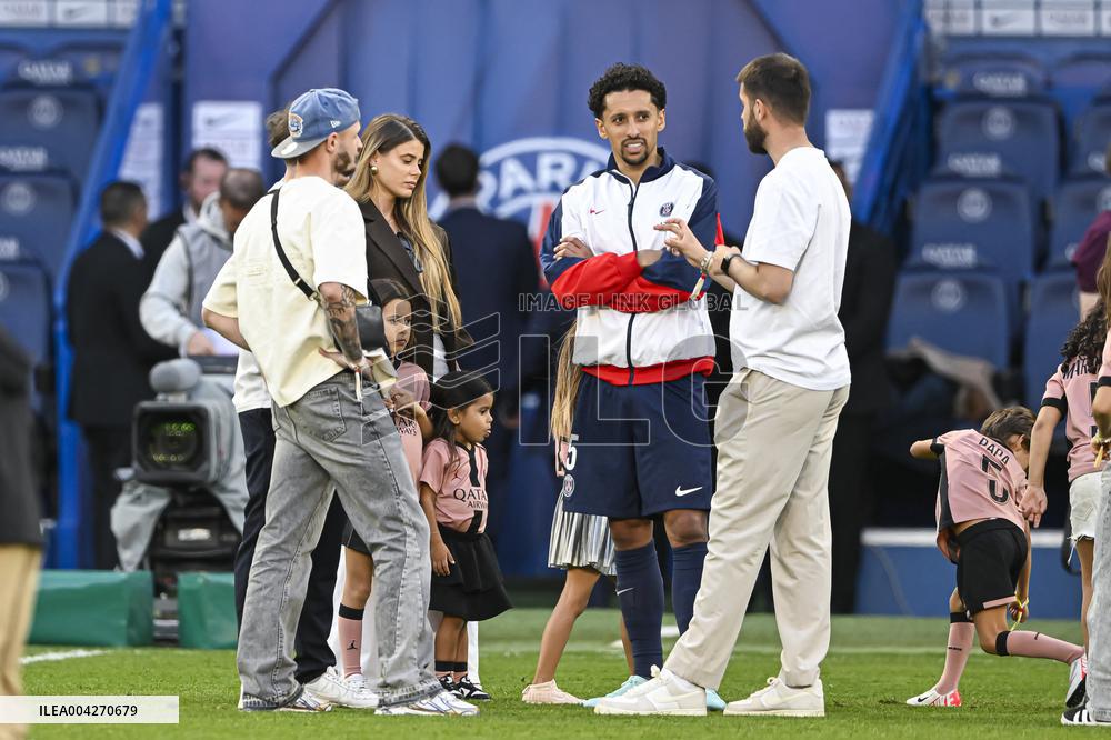 Ligue 1 McDonalds - Paris Saint-Germain v Angers SCO
