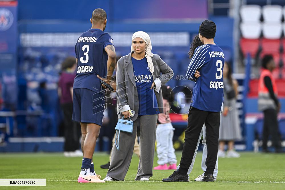 Ligue 1 McDonalds - Paris Saint-Germain v Angers SCO