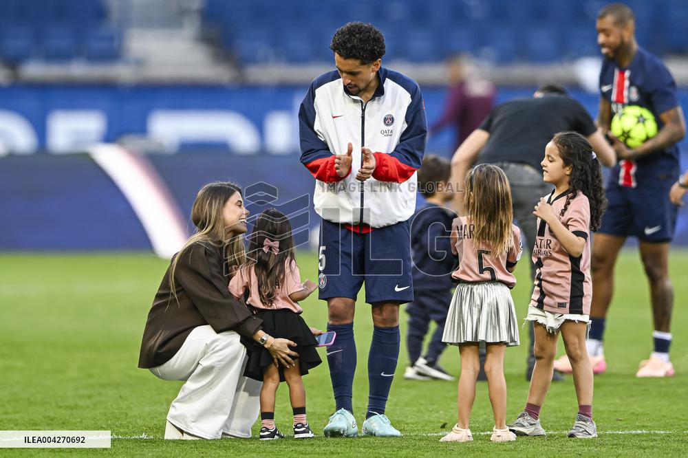 Ligue 1 McDonalds - Paris Saint-Germain v Angers SCO