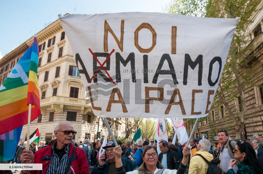 M5s Demonstration Against Rearmament - Milan